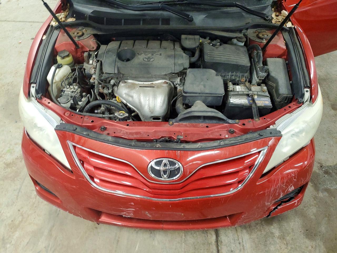 2011 TOYOTA CAMRY LE photo 21