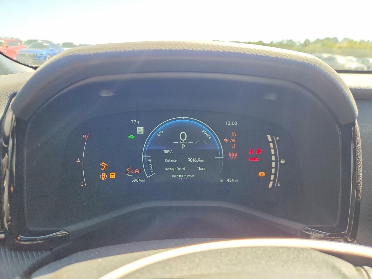 2025 TOYOTA CAMRY SE photo 17