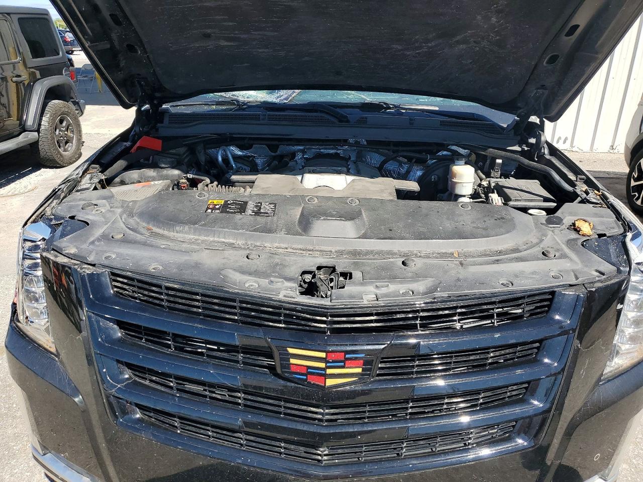 2016 CADILLAC ESCALADE LUXURY photo 34