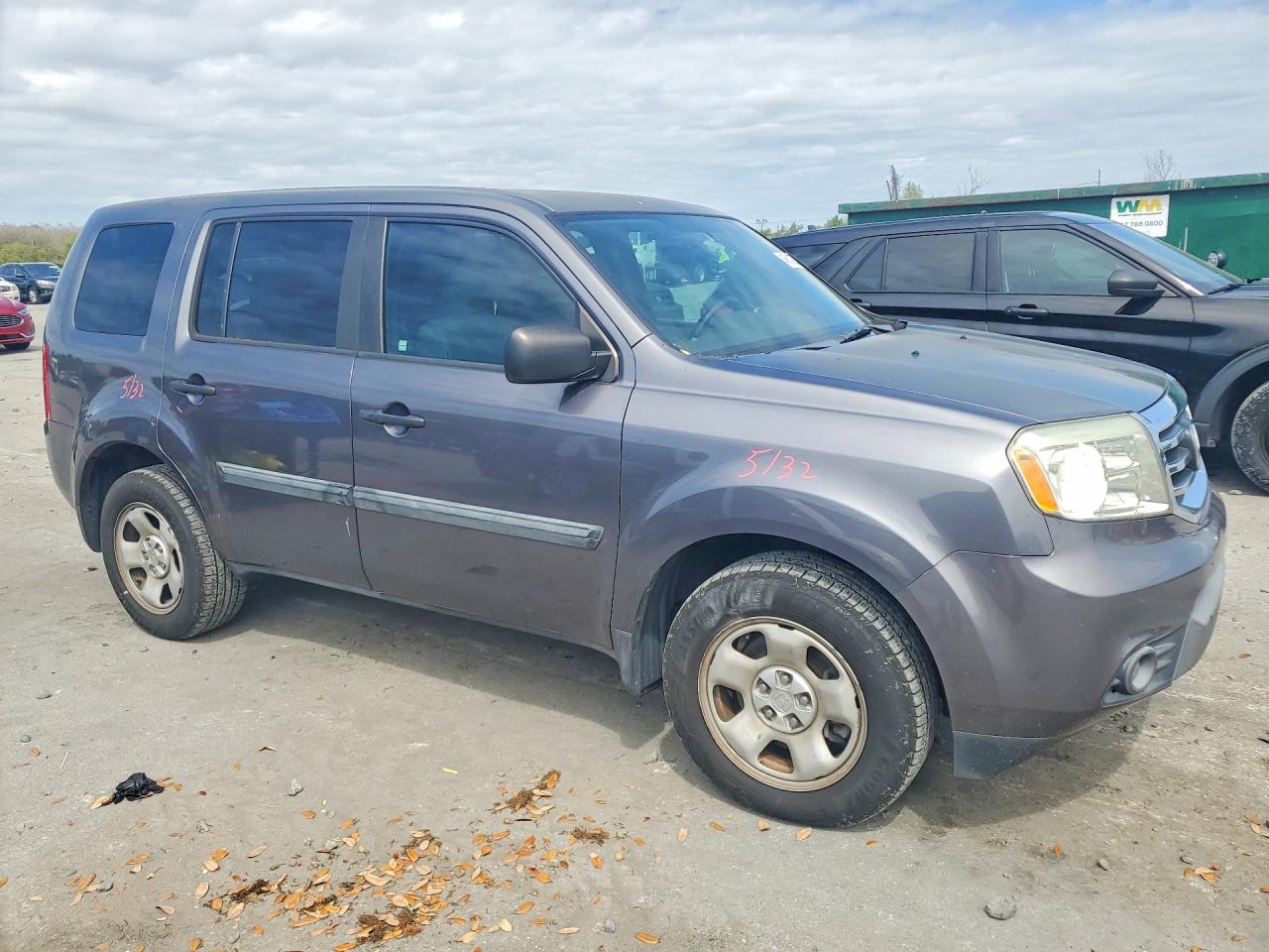 2015 HONDA PILOT LX photo 10