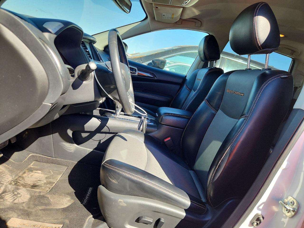 2020 NISSAN PATHFINDER SV photo 7