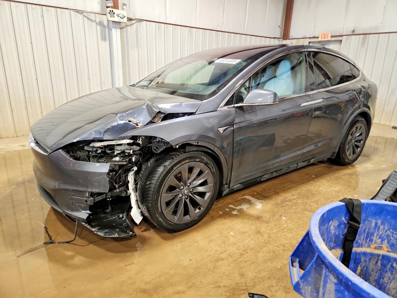 2018 TESLA MODEL X
