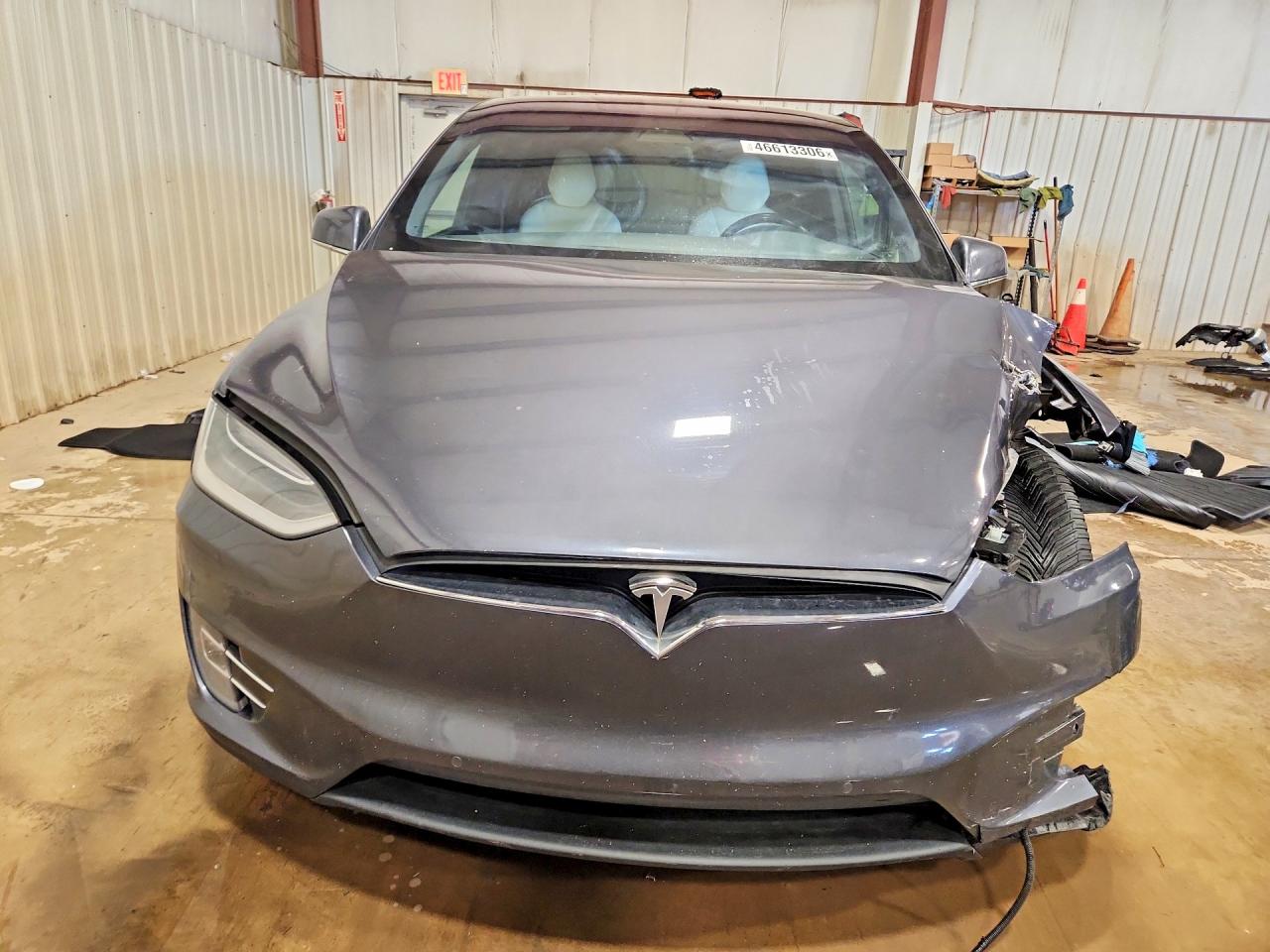 2018 TESLA MODEL X photo 5