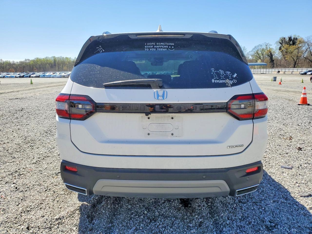 2025 HONDA PILOT TOURING photo 11