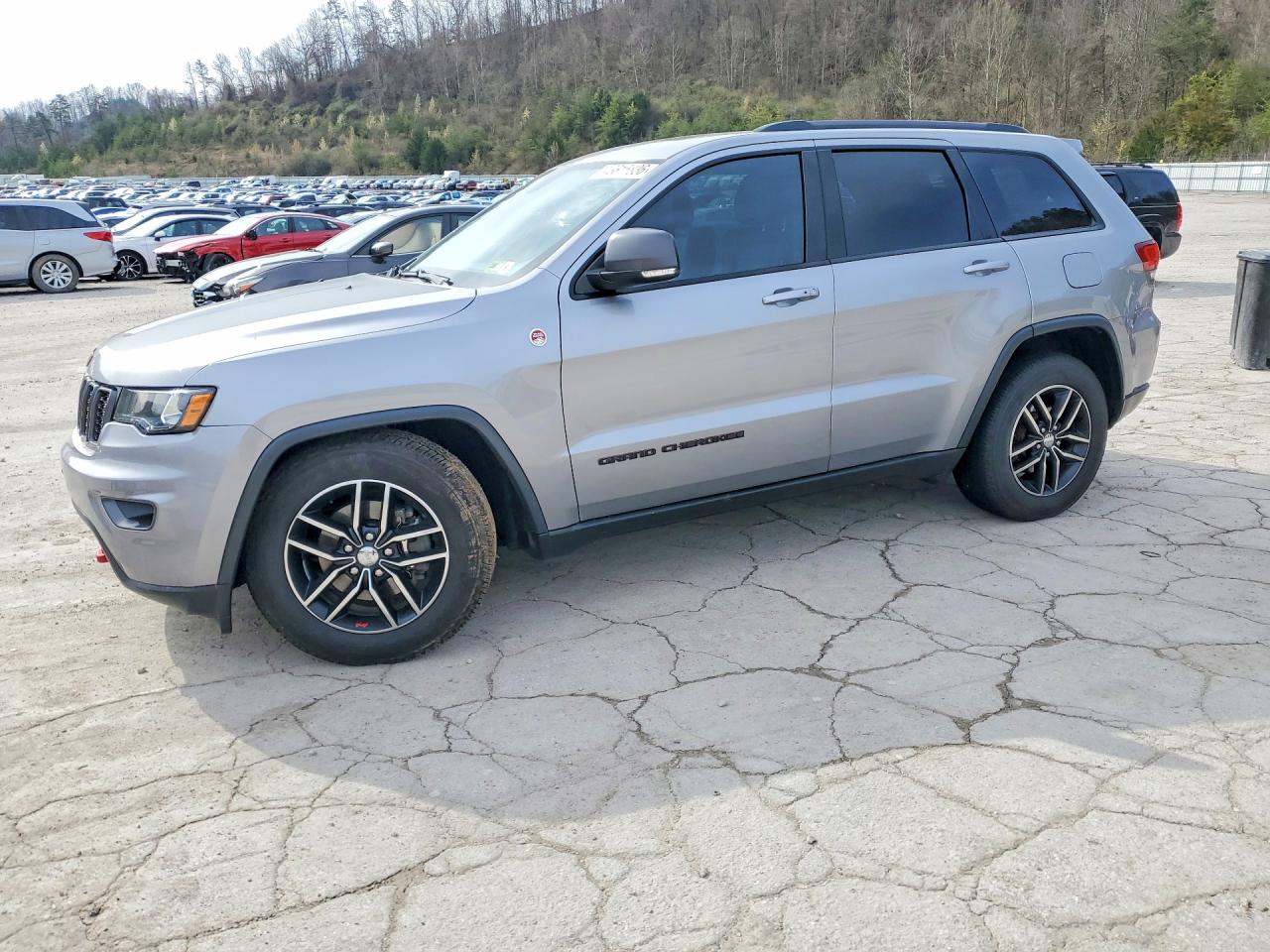 2018 JEEP GRAND CHEROKEE