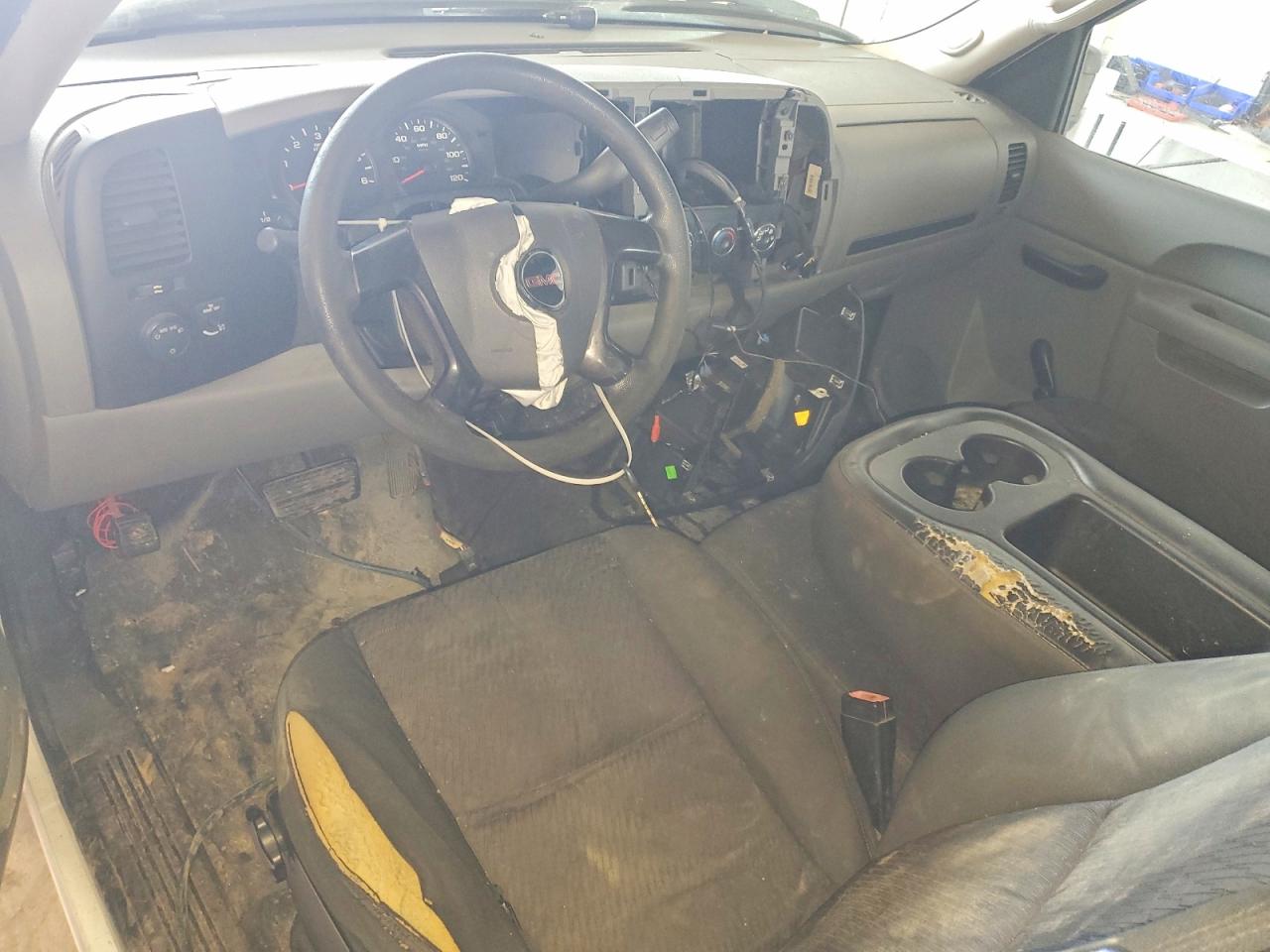 2011 GMC SIERRA C1500 photo 15