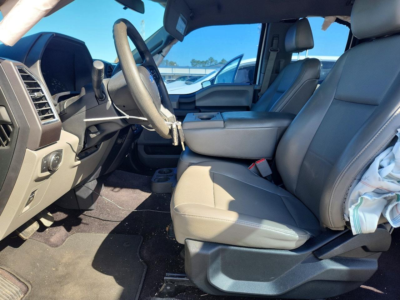 2015 FORD F150 SUPER CAB photo 13