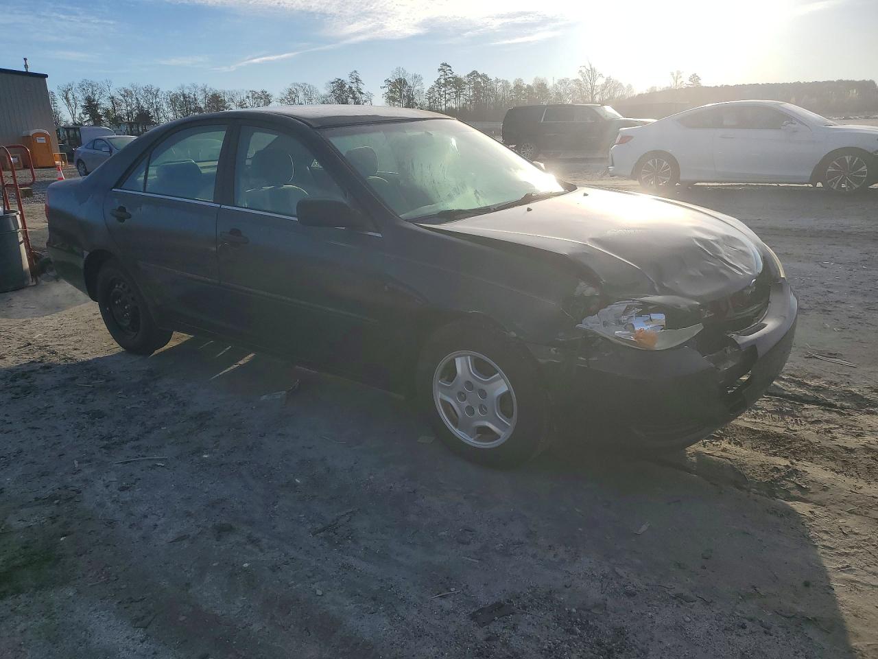2002 TOYOTA CAMRY LE V6 photo 7
