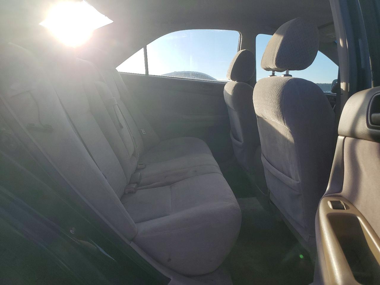 2002 TOYOTA CAMRY LE V6 photo 19