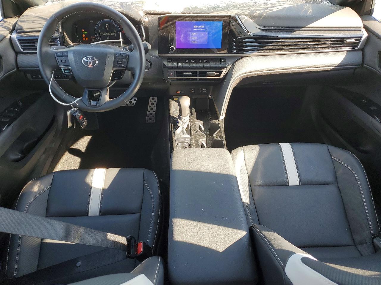 2025 TOYOTA CAMRY SE photo 22