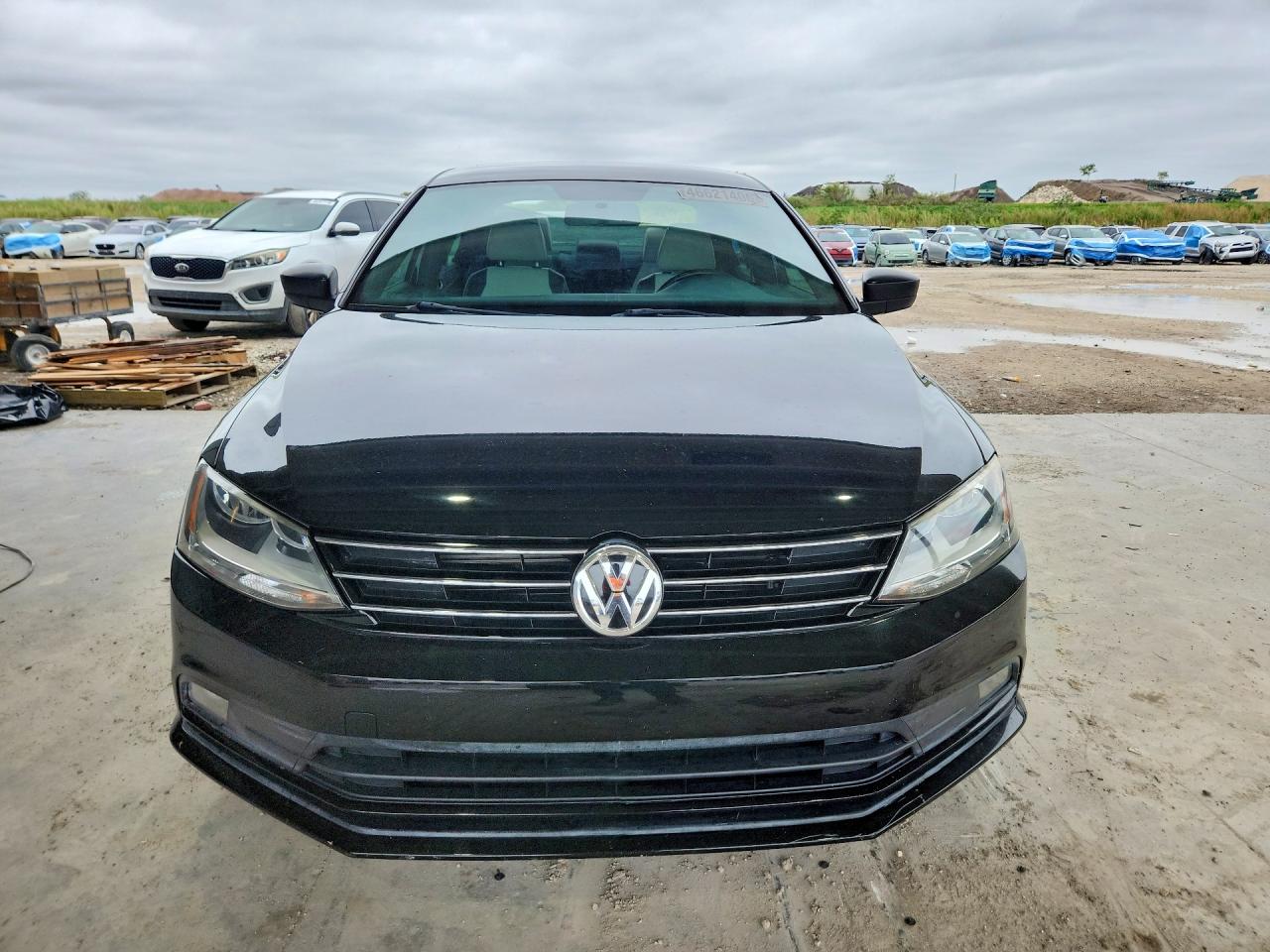 2016 VOLKSWAGEN JETTA photo 5