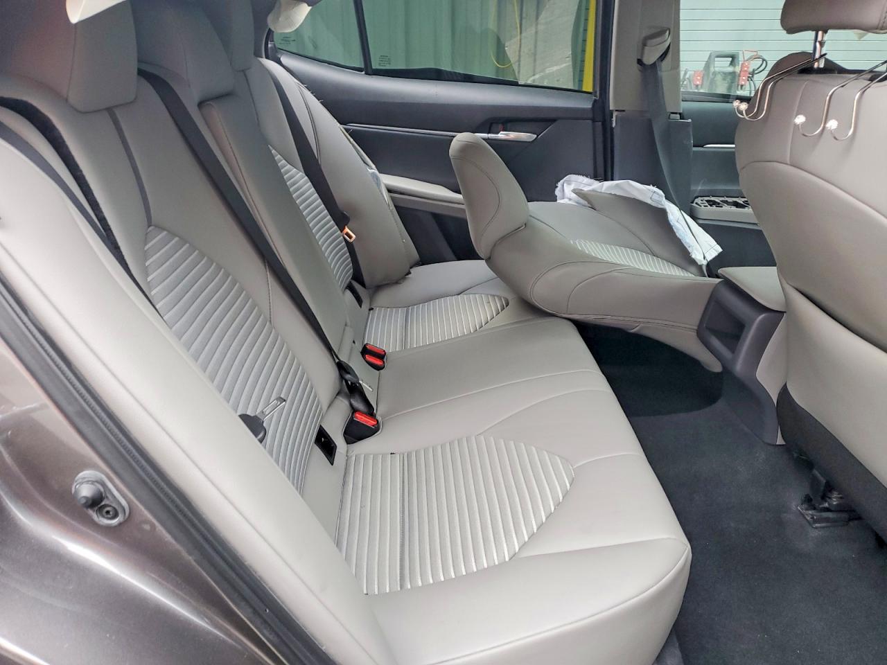 2024 TOYOTA CAMRY SE photo 28