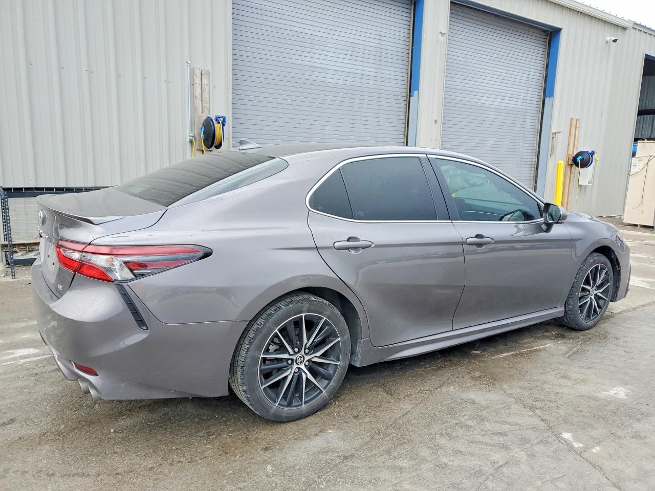 2024 TOYOTA CAMRY SE photo 7