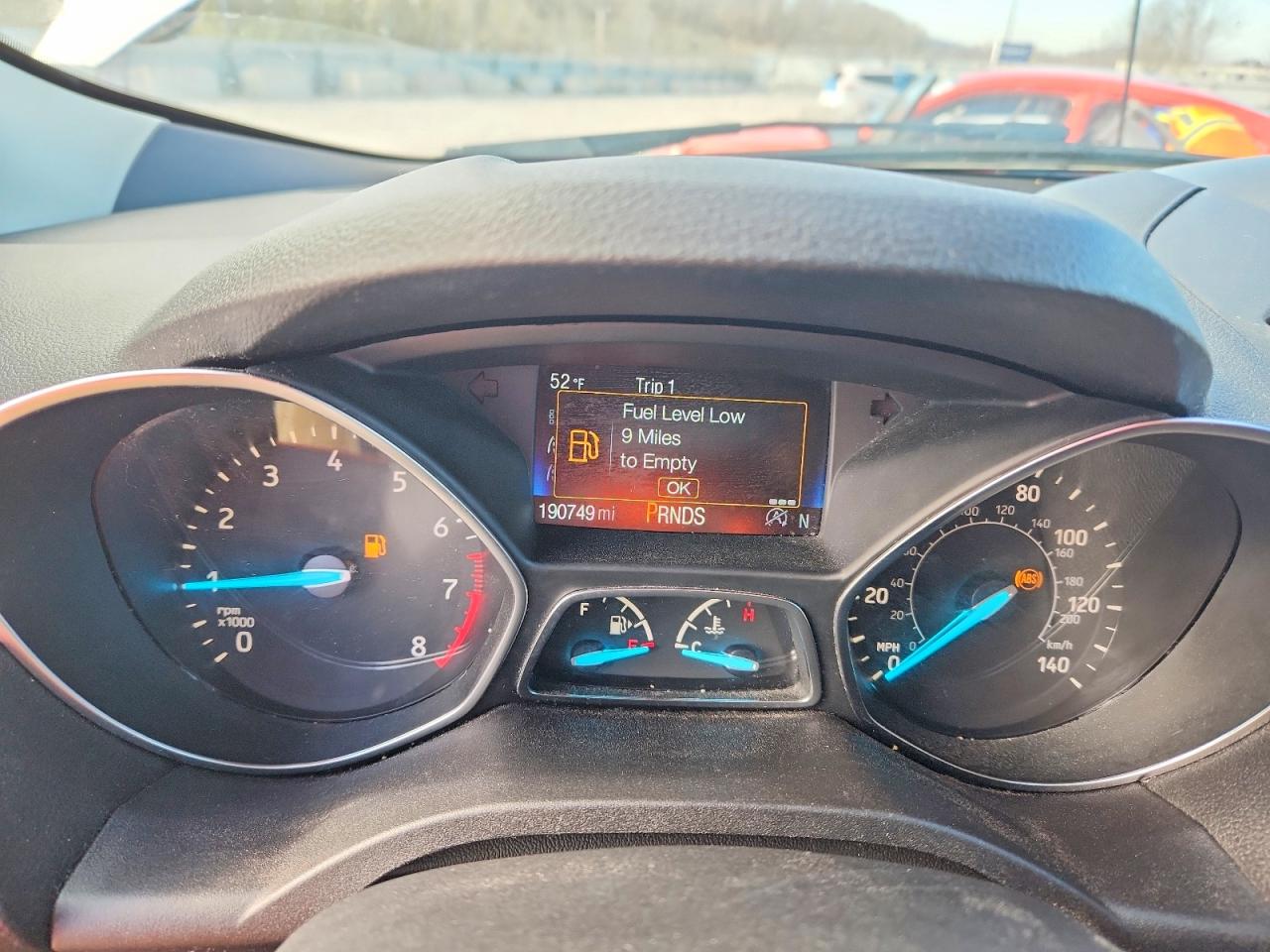 2017 FORD ESCAPE TITANIUM photo 9