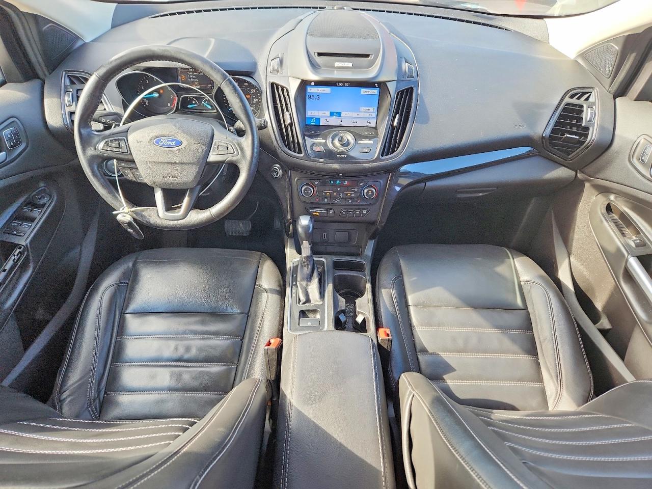 2017 FORD ESCAPE TITANIUM photo 8