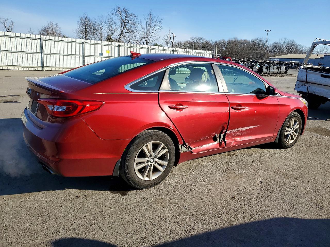 2015 HYUNDAI SONATA SE photo 5