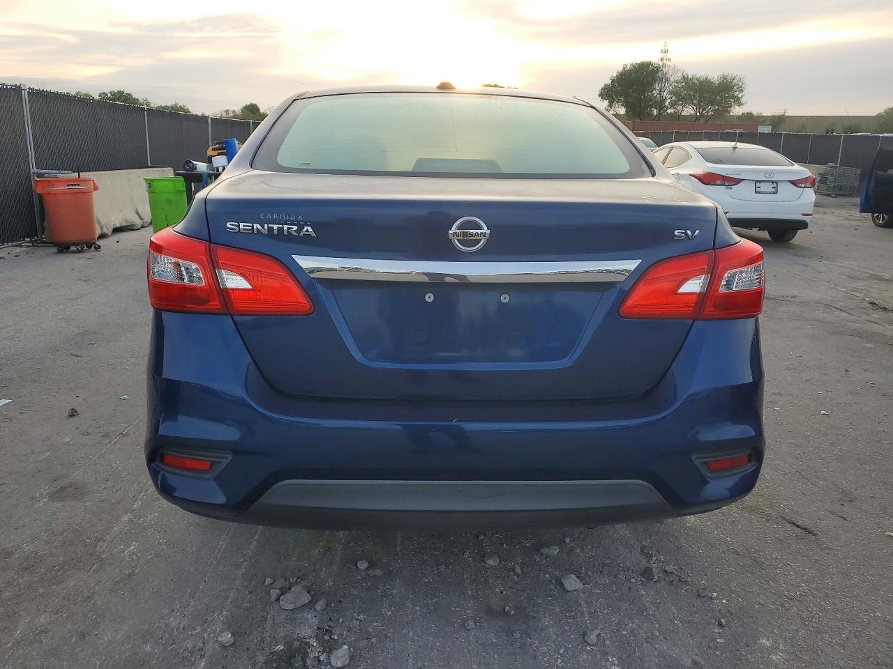 2016 NISSAN SENTRA SV photo 16