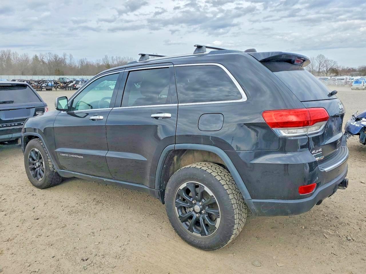 2014 JEEP GRAND CHEROKEE LIMITED photo 3