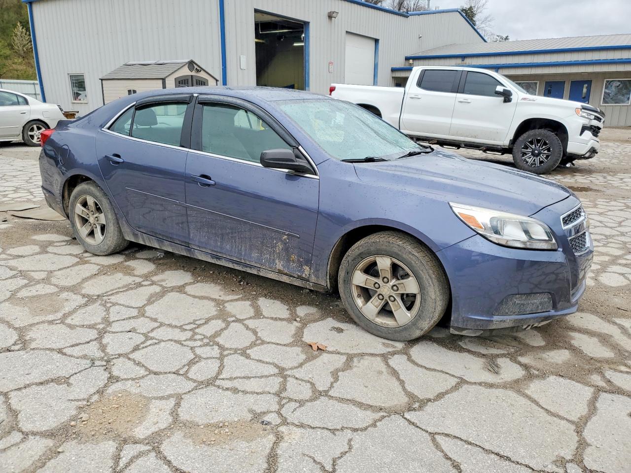 2013 CHEVROLET MALIBU LS photo 10
