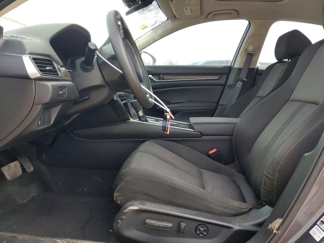 2020 HONDA ACCORD EX photo 13