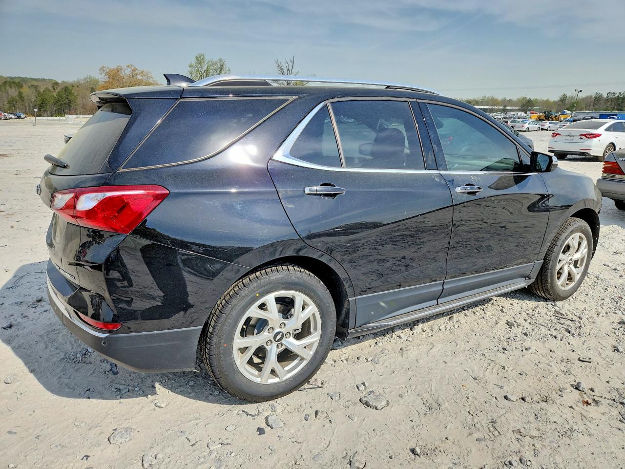 2021 CHEVROLET EQUINOX PREMIER photo 3