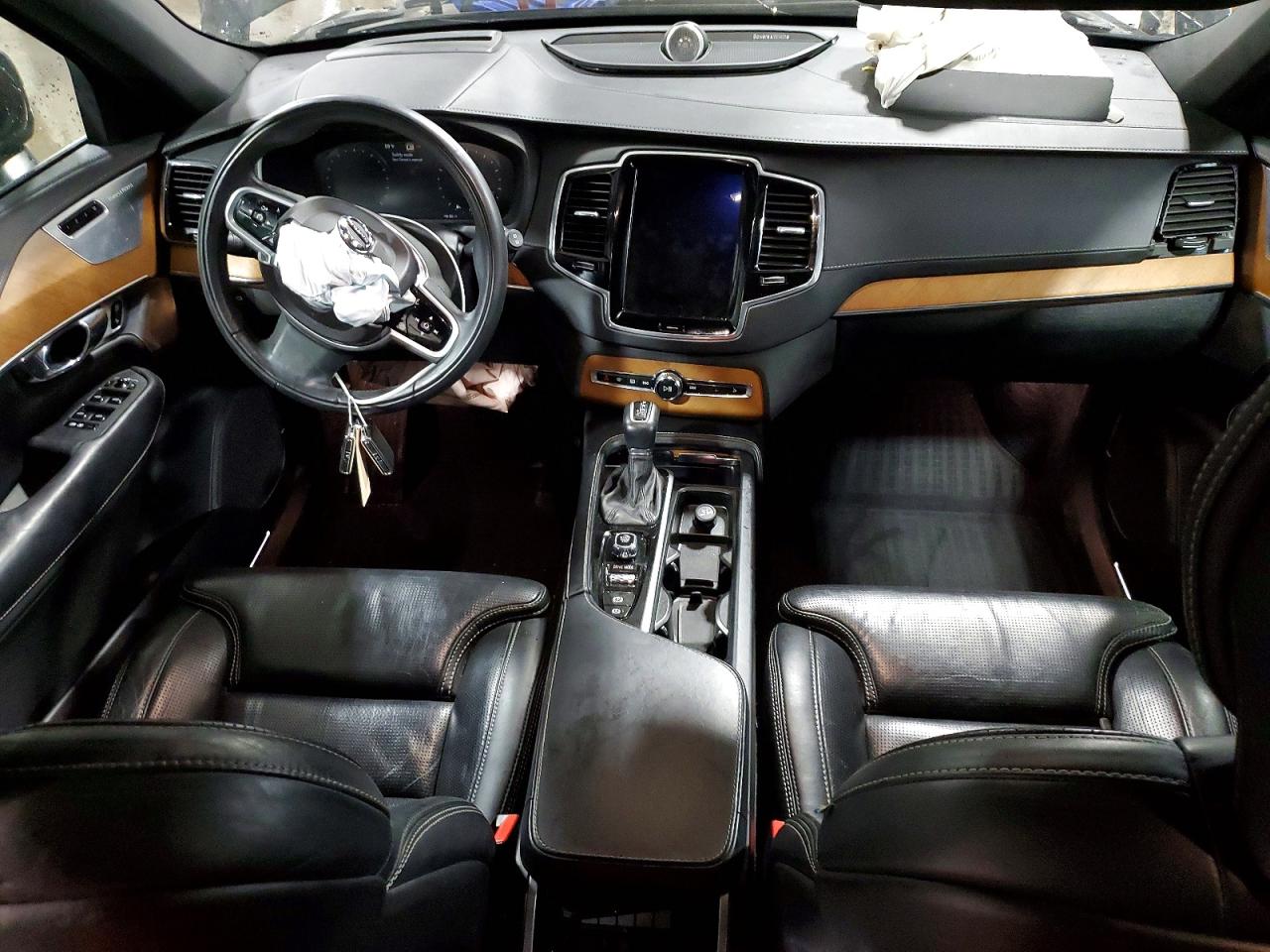 2019 VOLVO XC90 T6 INSCRIPTION photo 22