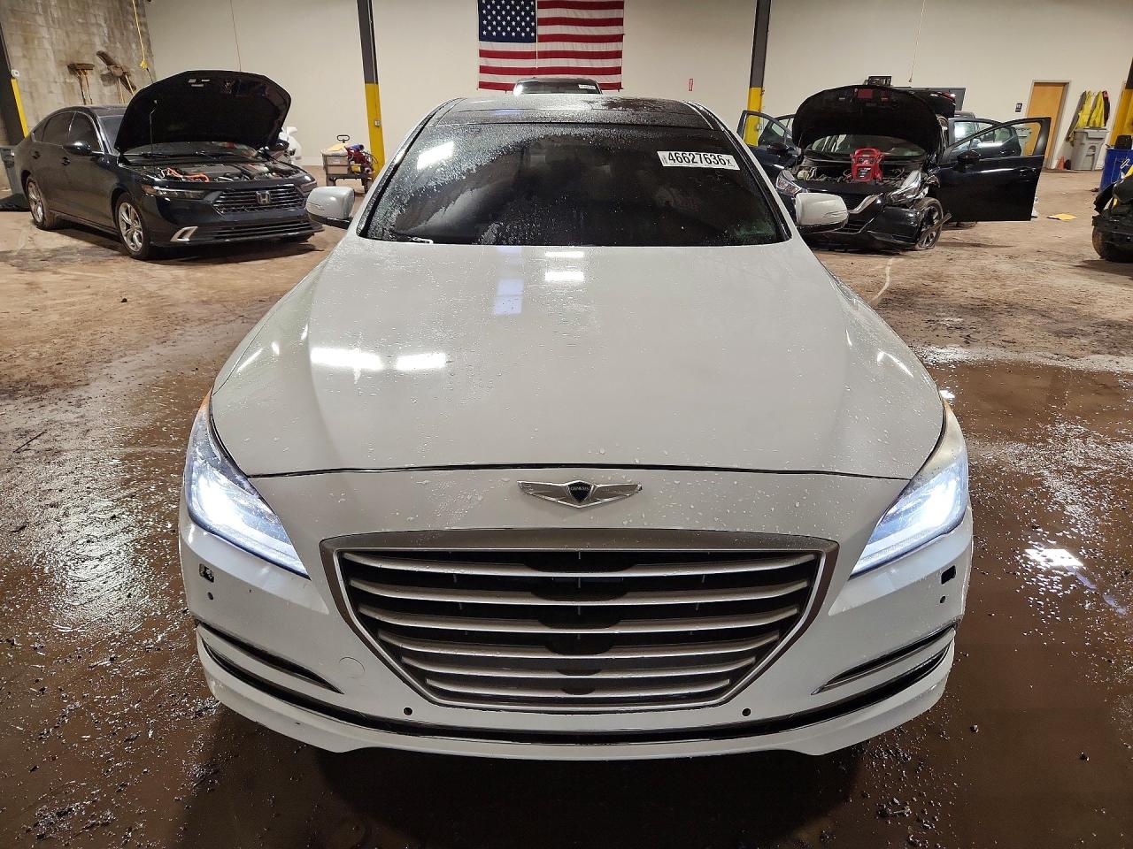 2015 HYUNDAI GENESIS 3.8L photo 9