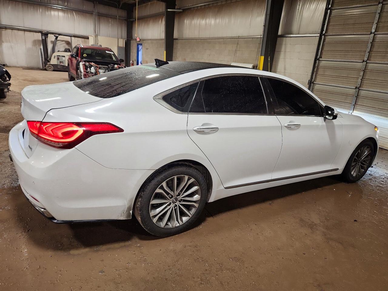 2015 HYUNDAI GENESIS 3.8L photo 5