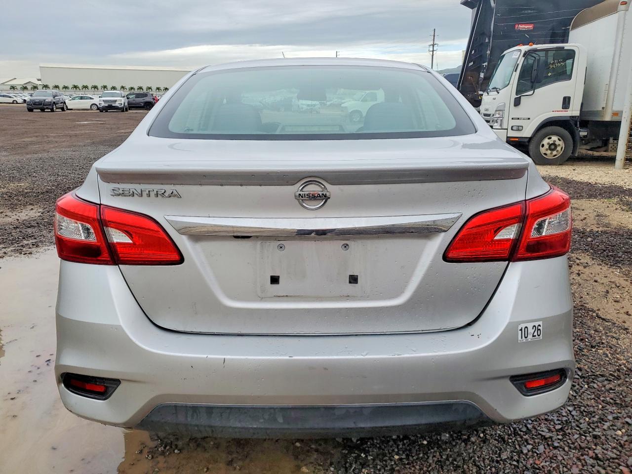 2019 NISSAN SENTRA S photo 11