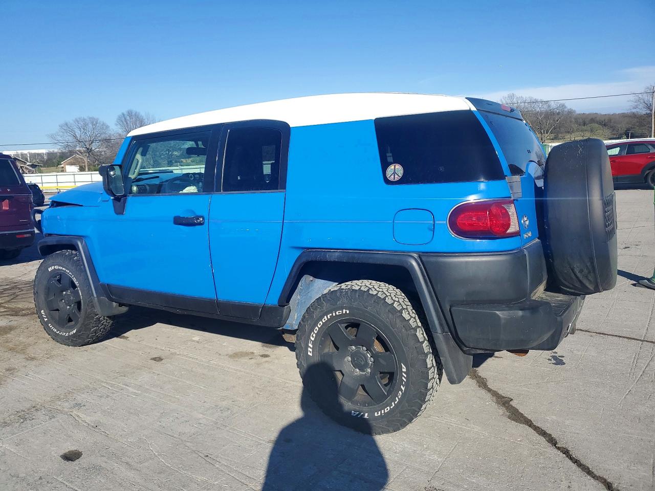 2007 TOYOTA FJ CRUISER BASE photo 2