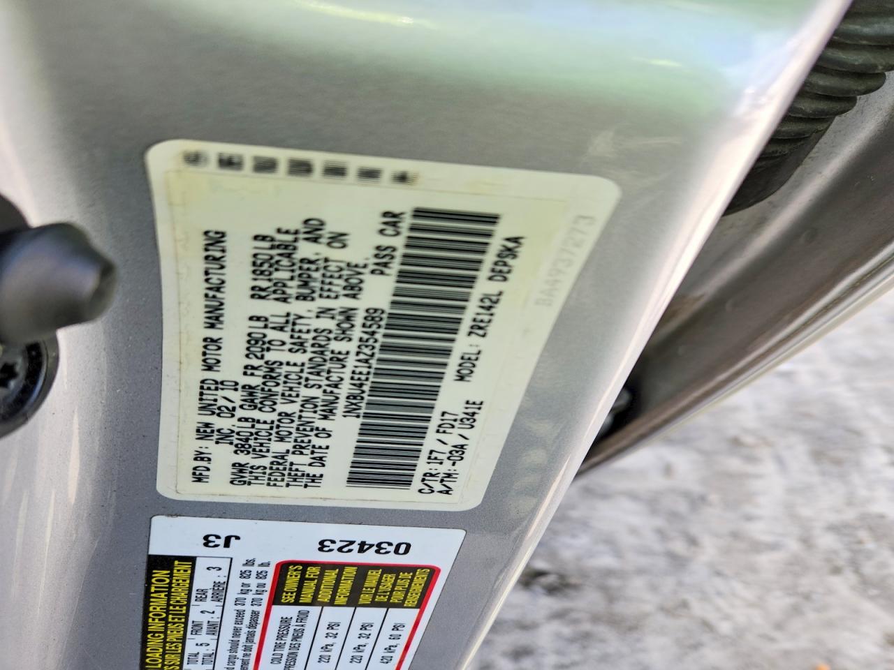 2010 TOYOTA COROLLA S photo 13