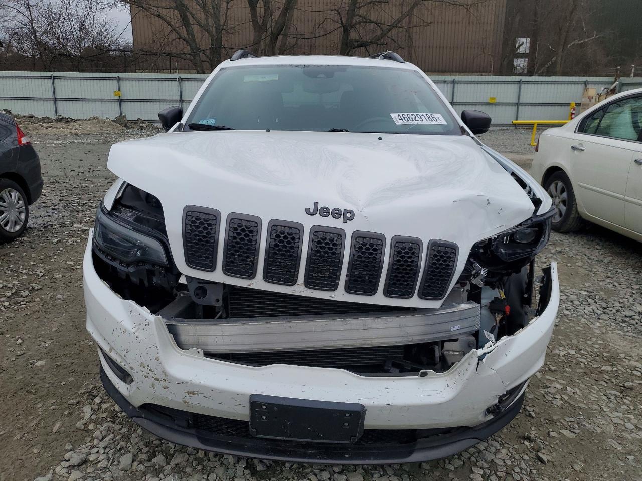 2021 JEEP CHEROKEE LATITUDE LUX photo 5