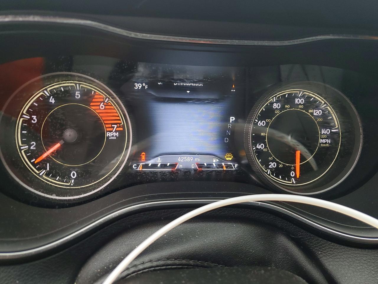 2021 JEEP CHEROKEE LATITUDE LUX photo 9