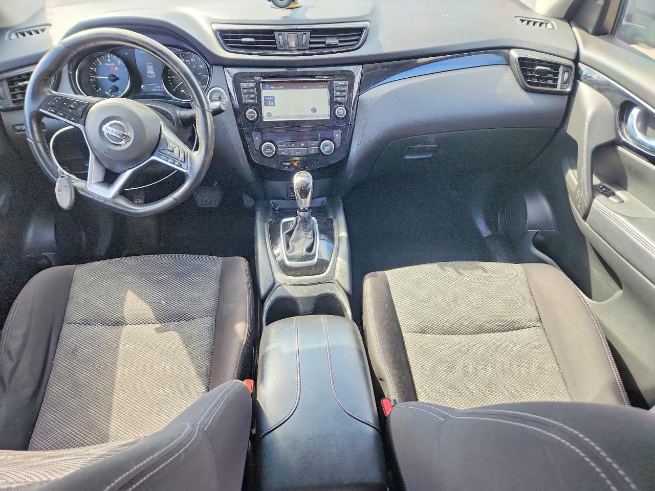 2018 NISSAN ROGUE SPORT SV photo 15