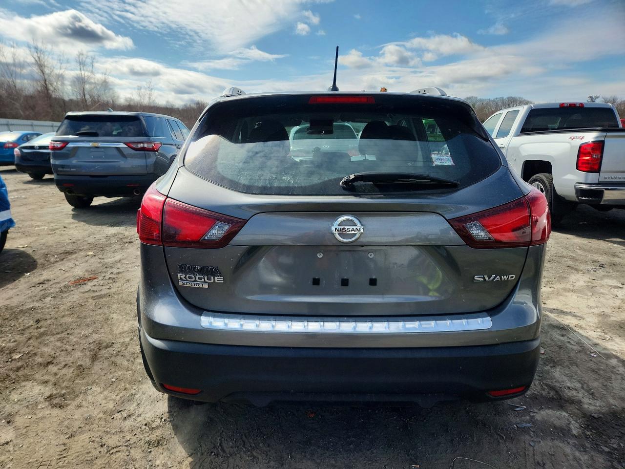 2018 NISSAN ROGUE SPORT SV photo 11