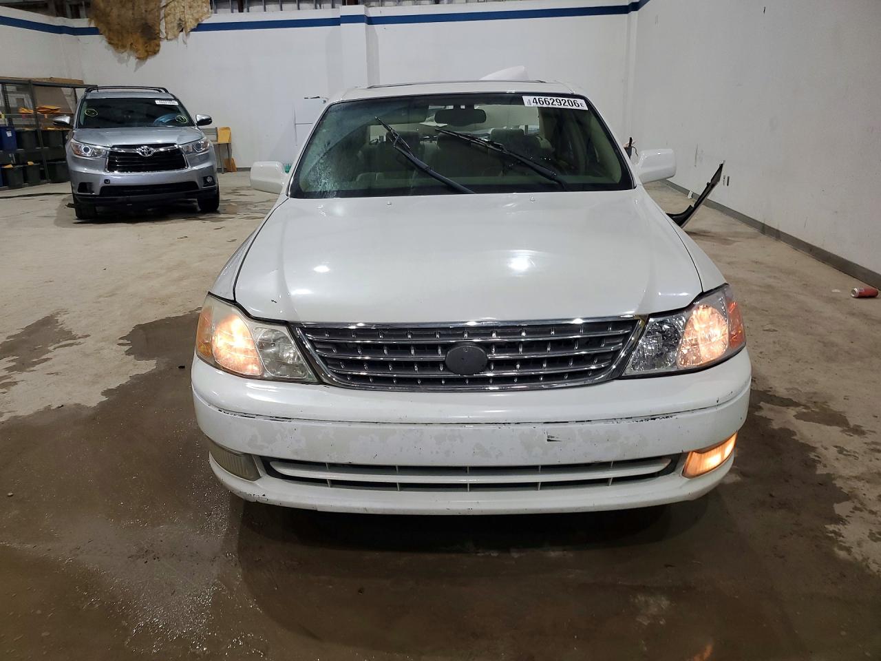 2003 TOYOTA AVALON XLS photo 13