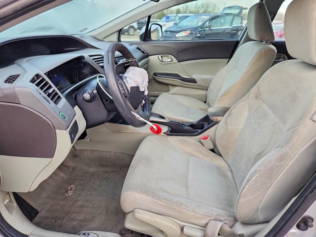2012 HONDA CIVIC LX photo 13