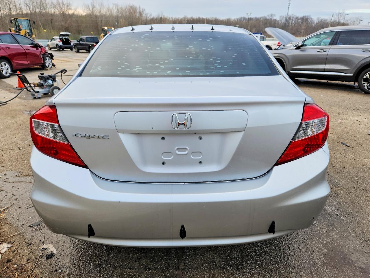 2012 HONDA CIVIC LX photo 11