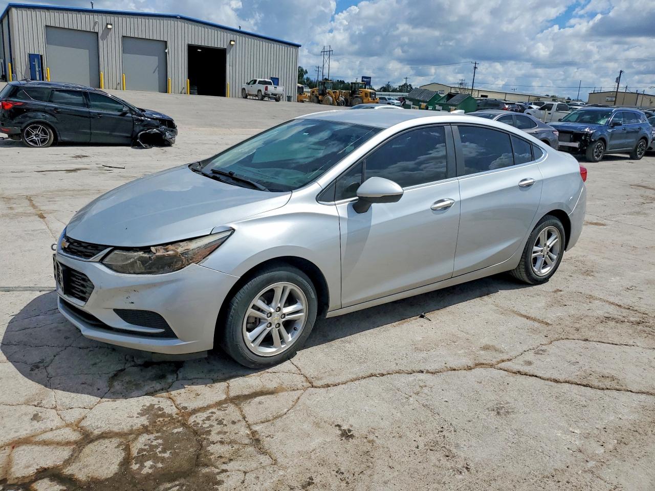 2017 CHEVROLET CRUZE