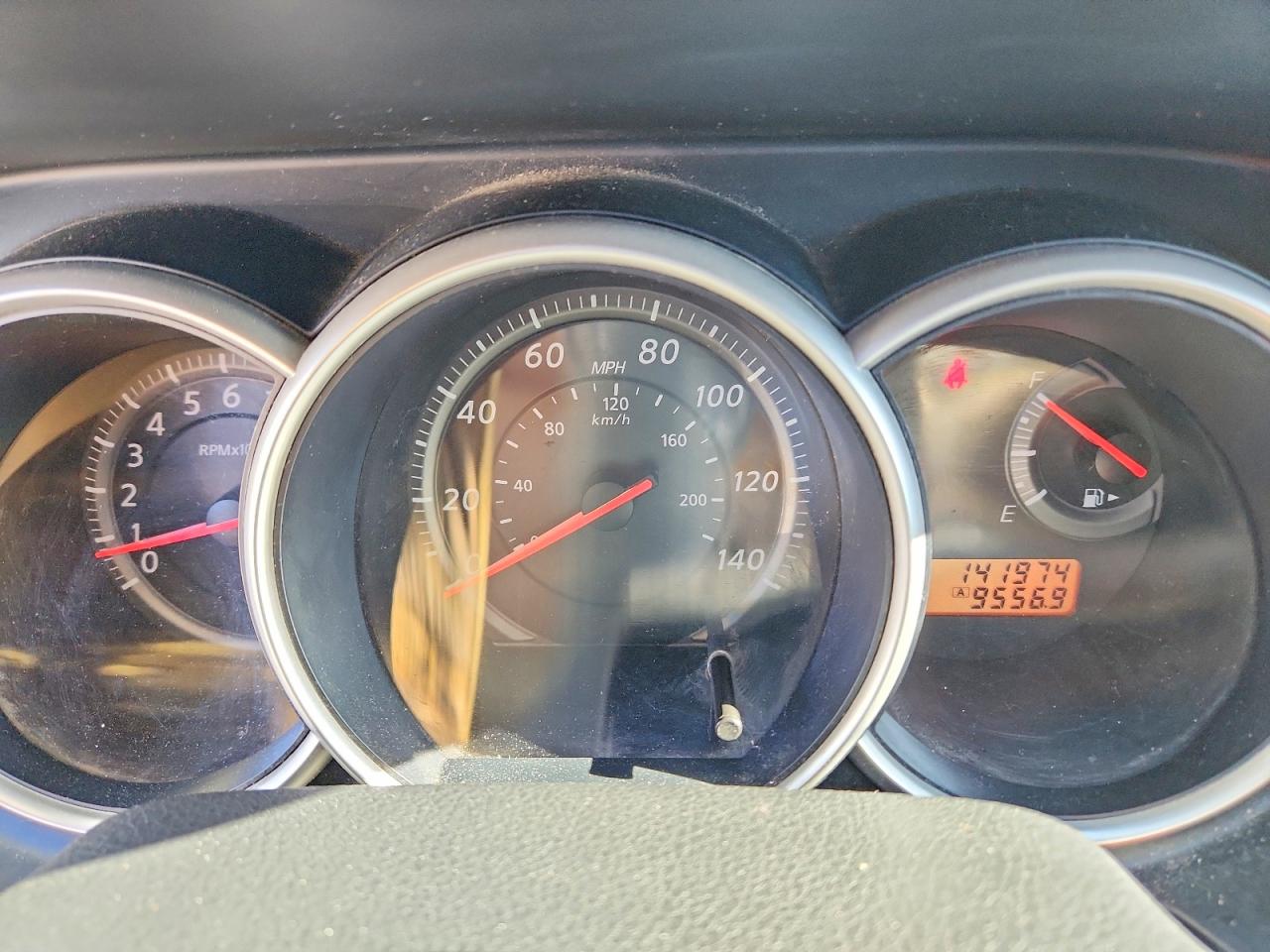 2011 NISSAN VERSA 1.8 S photo 17