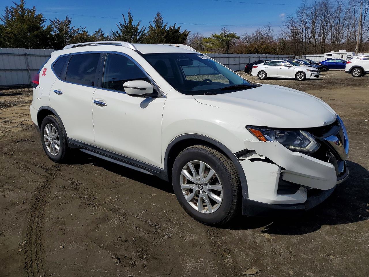 2017 NISSAN ROGUE SV photo 7