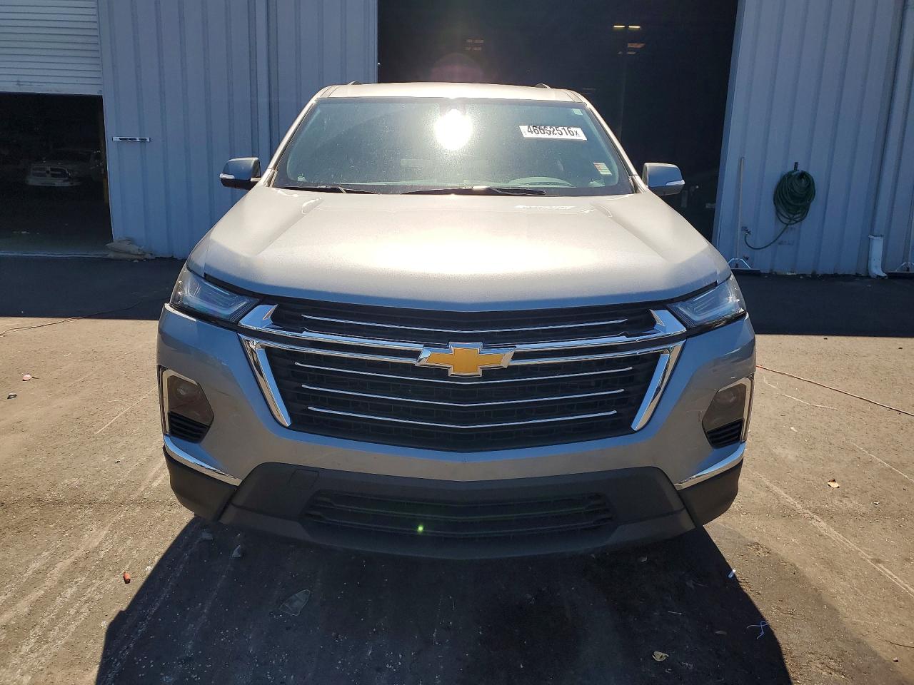 2023 CHEVROLET TRAVERSE LT photo 9
