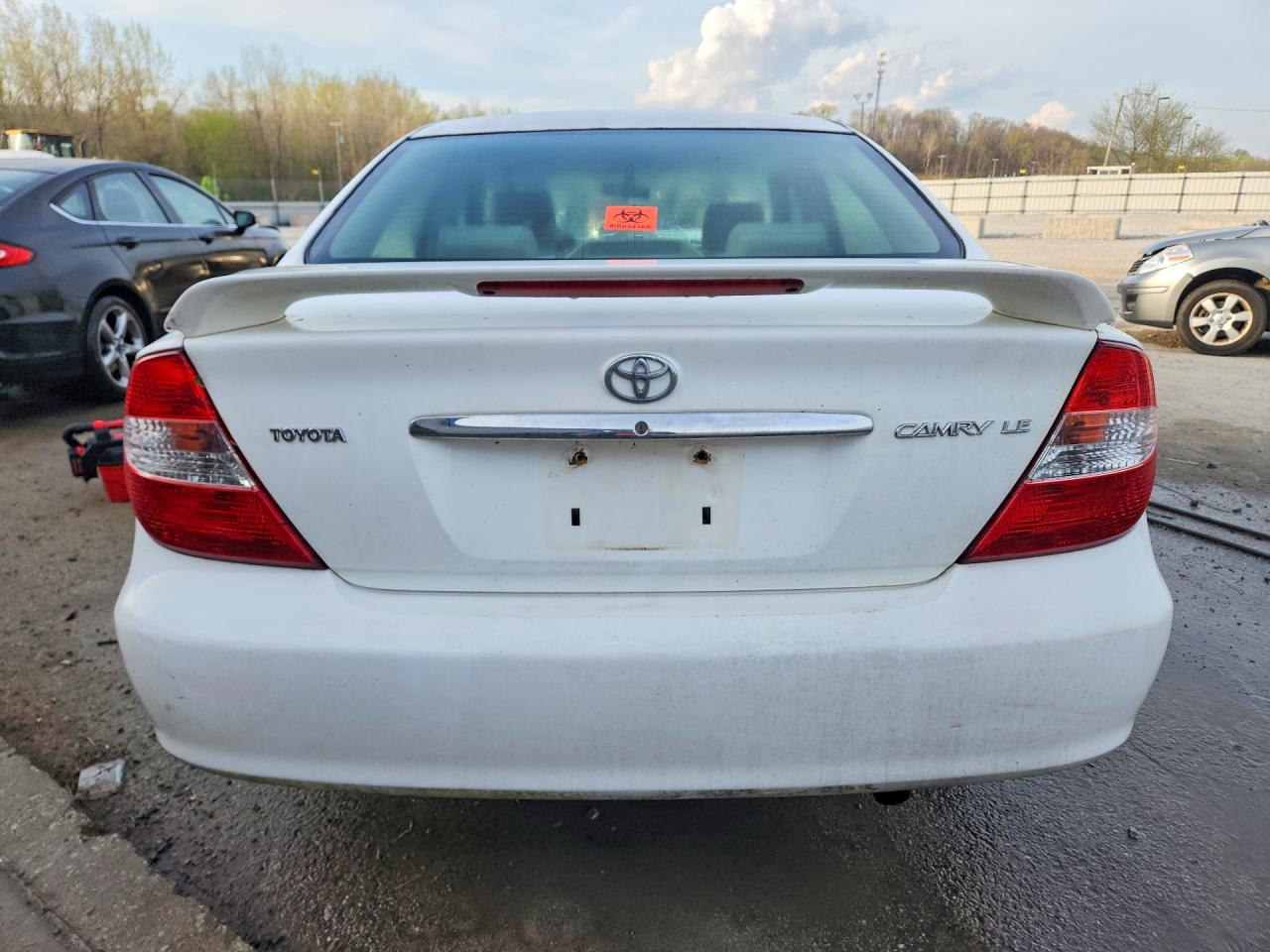 2003 TOYOTA CAMRY LE photo 16