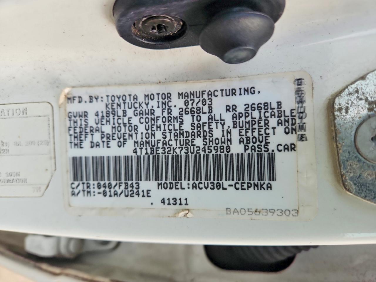 2003 TOYOTA CAMRY LE photo 34