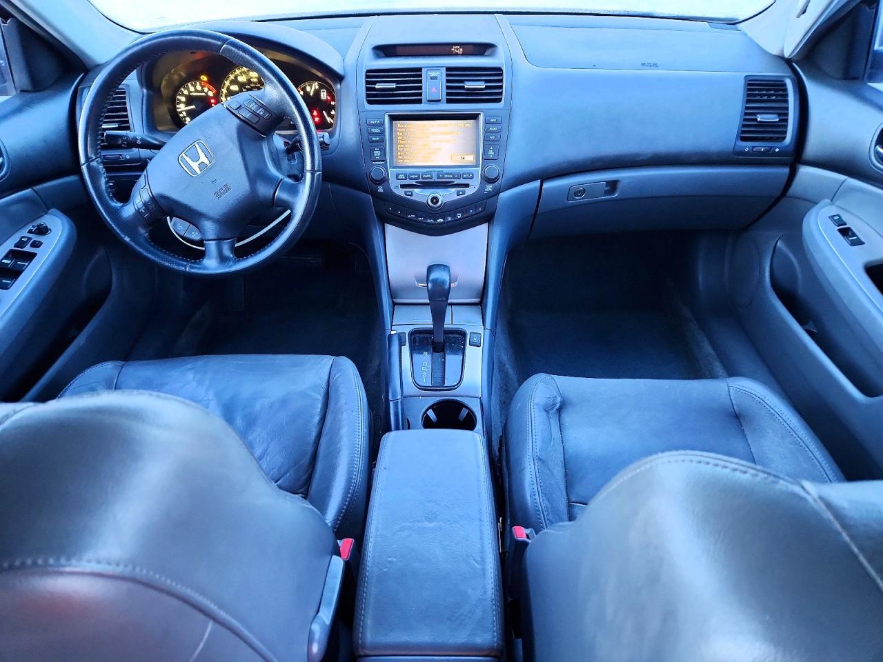 2006 HONDA ACCORD photo 15