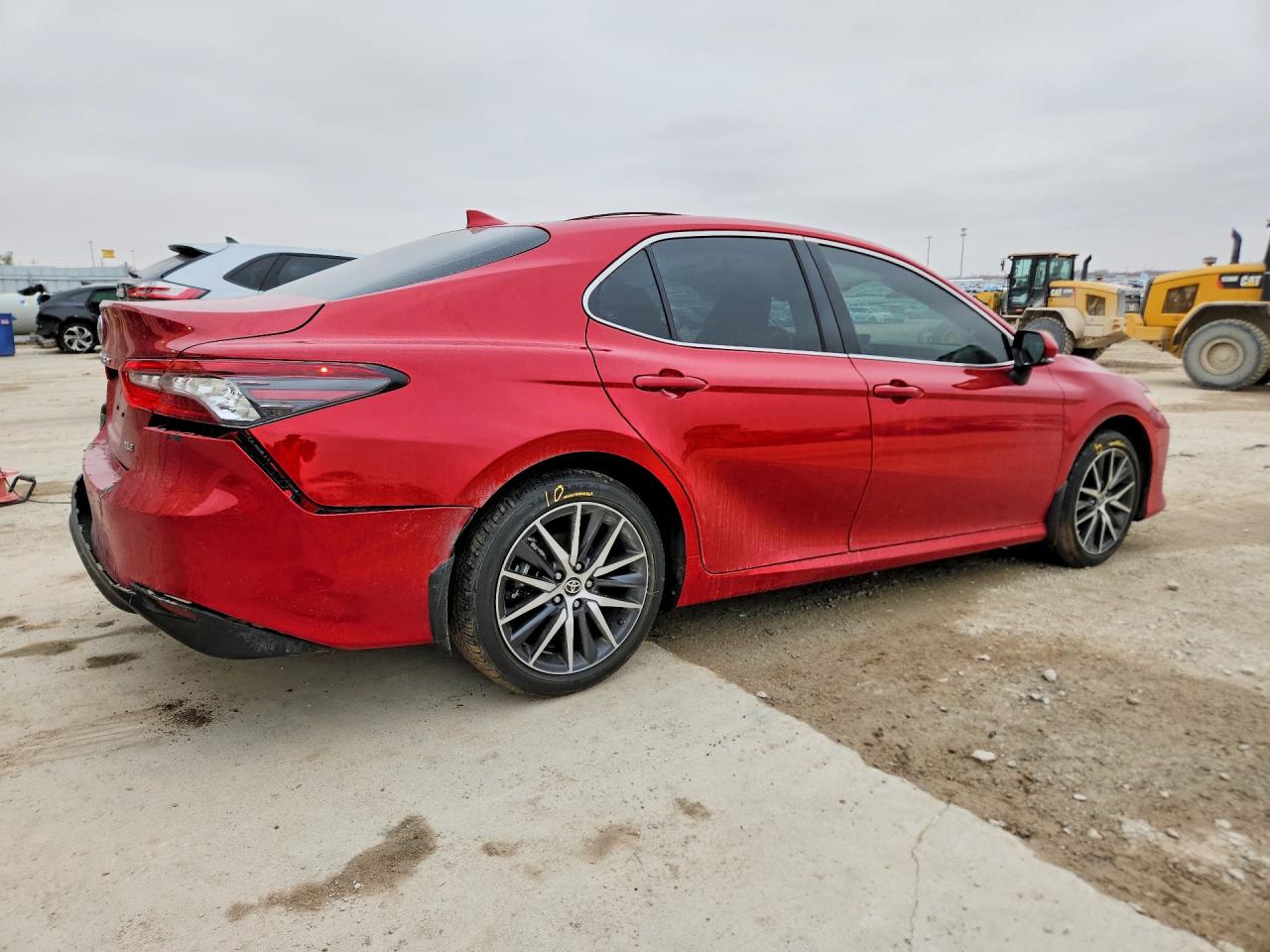 2024 TOYOTA CAMRY photo 9