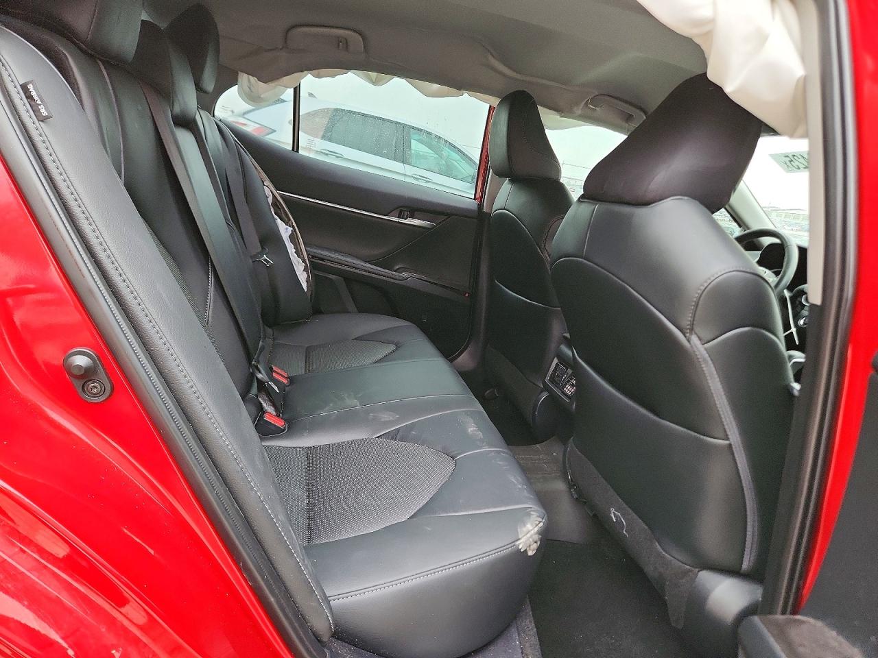 2024 TOYOTA CAMRY photo 37