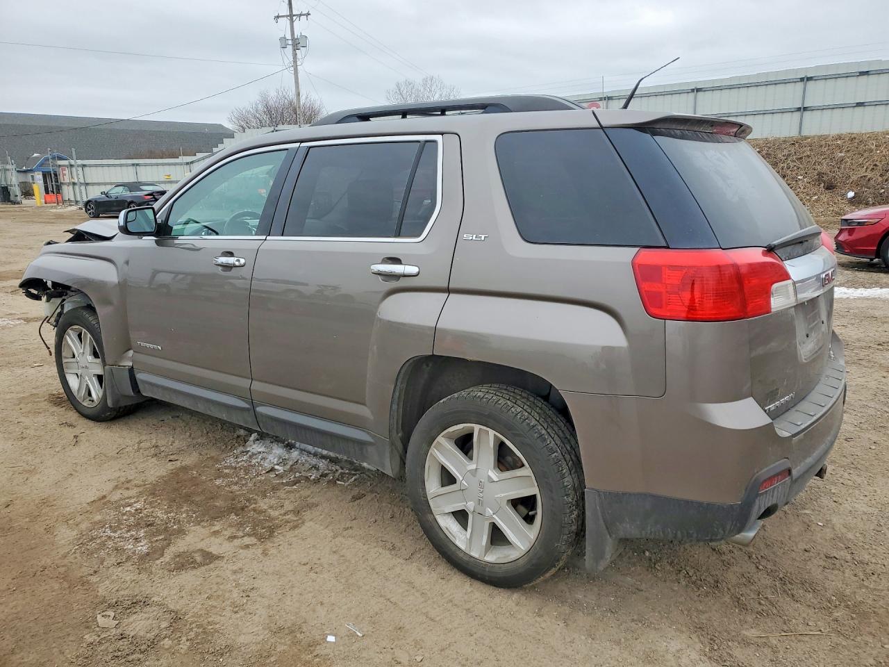 2012 GMC TERRAIN SLT photo 4