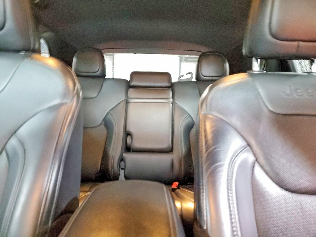 2019 JEEP CHEROKEE LIMITED photo 19