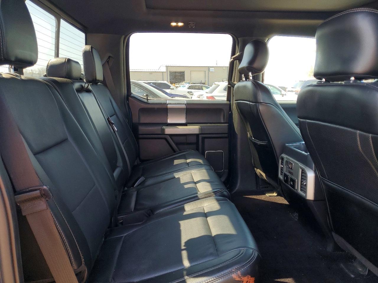 2017 FORD F150 SUPERCREW photo 19